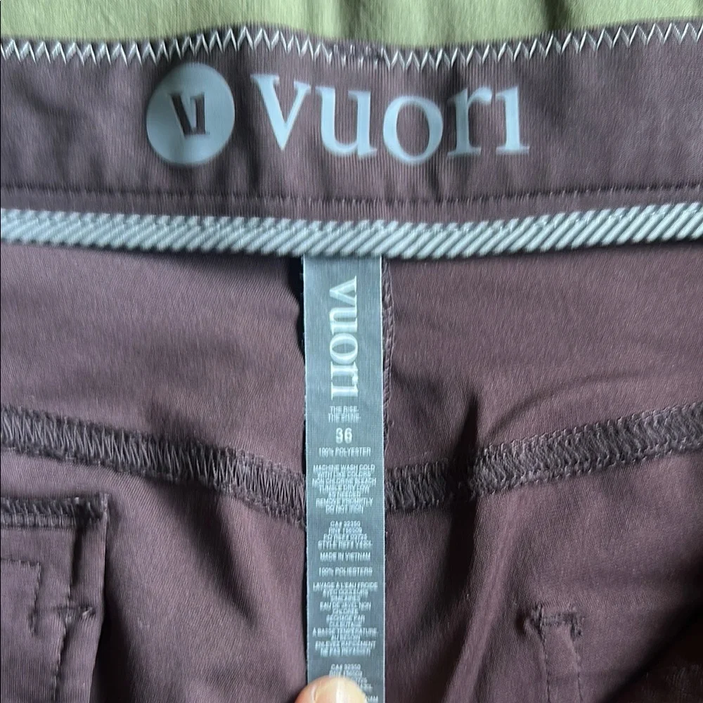 Vuori Men's Dress Pants in Blue & Purple (Never worn!) - Picture 5 of 9